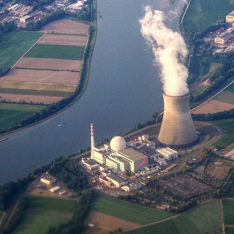 How is nuclear energy produced step by step